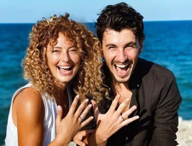Elimi Bırakma dizisinin ünlü oyuncusu evlilik hazırlığı yapıyor! 7 Elimi Bırakma dizisinin ünlü oyuncusu evlilik hazırlığı yapıyor! 7