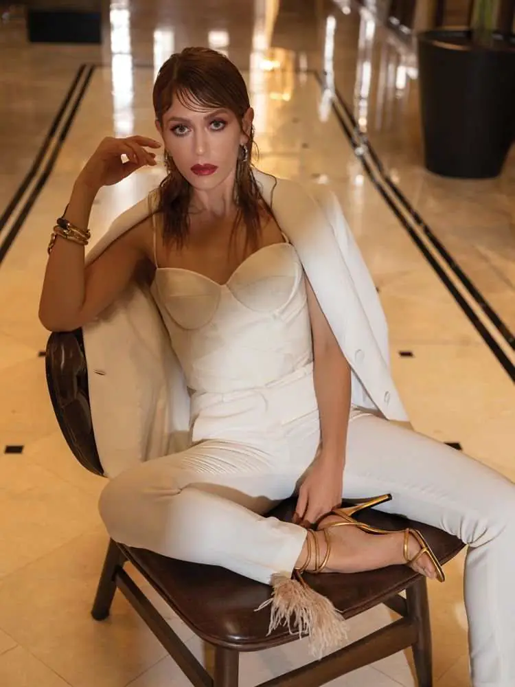 Mucize Doktor'un Beliz'i Hazal Türesan'dan seksi pozlar! 9