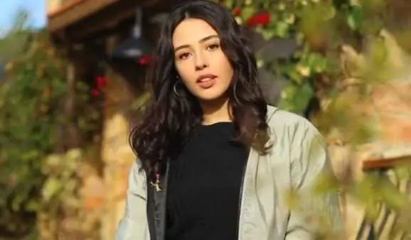 Sefirin Kızı dizisinde ahlaki olarak doğru şey yapmıyor! 10