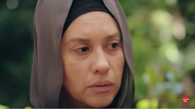 Kırmızı Oda dizisinde izleyiciyi kahreden olay... Güler nasıl öldü? 8 Kırmızı Oda dizisinde izleyiciyi kahreden olay... Güler nasıl öldü? 8