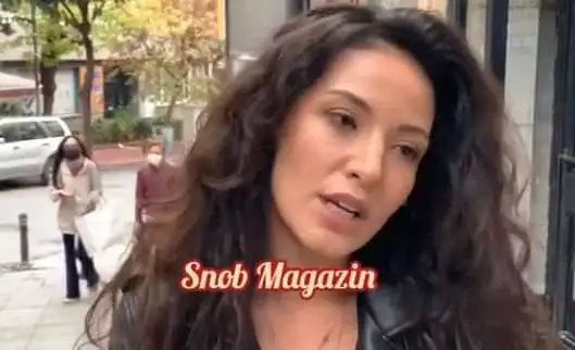 Kırmızı Oda'daki Süreyya'yı, bir de Cemre Melis Çınar'dan dinleyin! 8