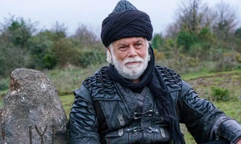 Kuruluş Osman'da bir sezon izleyici onu konuştu, karakter kimse doyamadan veda etti! 7