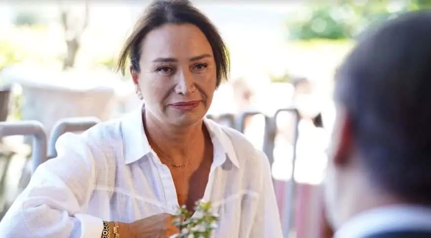 Kırmızı Oda'da Meliha ile yürekleri yakan Evrim Alasya'dan yeni dizi! 7 Kırmızı Oda'da Meliha ile yürekleri yakan Evrim Alasya'dan yeni dizi! 7