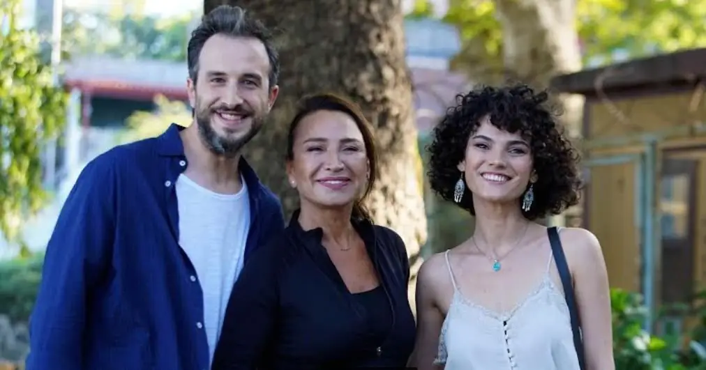 Demet Akbağ'ın Menajerimi Ara sürprizinin detayları ortaya çıktı! 8