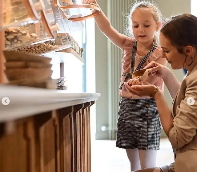 Meryem Uzerli Berlin'de dükkan açarak, iş kadınlığına adım attı! 8