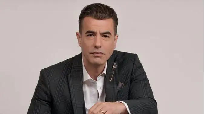 Yeni Hayat dizisinin Timur'unun gerçek yüzünü henüz görmediniz! 7 Yeni Hayat dizisinin Timur'unun gerçek yüzünü henüz görmediniz! 7