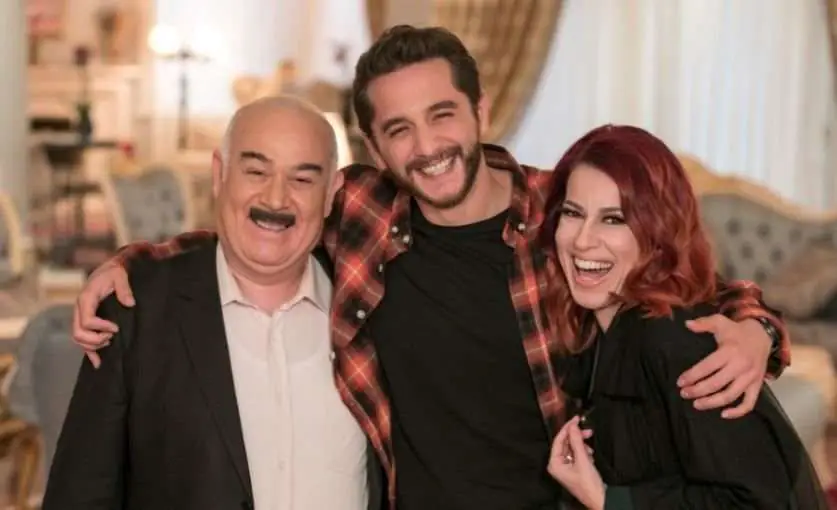 Final kararı alınan Kalk Gidelim, TRT1'in gözünden düştü! Sırada yayından kaldırılacak bir dizi daha var! 7