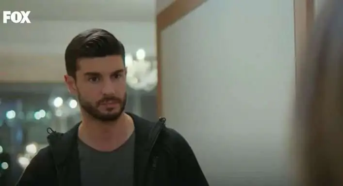 Yasak Elma burası Yıldız, öyle güzel aşka fazla niyetlenme! Berk Oktay geldi ama tam kapalı kutu! 7 Yasak Elma burası Yıldız, öyle güzel aşka fazla niyetlenme! Berk Oktay geldi ama tam kapalı kutu! 7