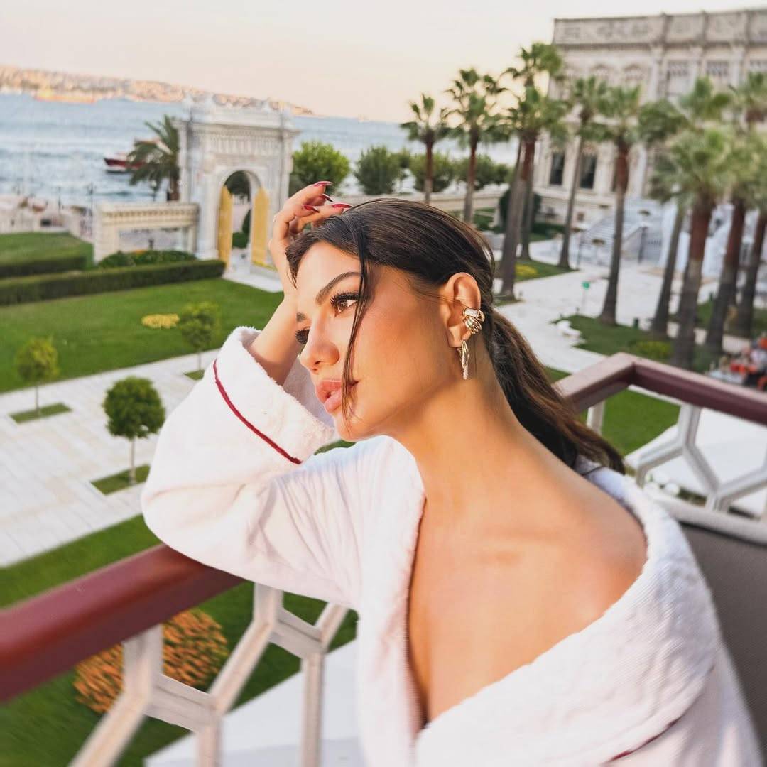 Demet Özdemir yeni sezon öncesi tatilini enerji depolayarak değerlendiriyor! 6